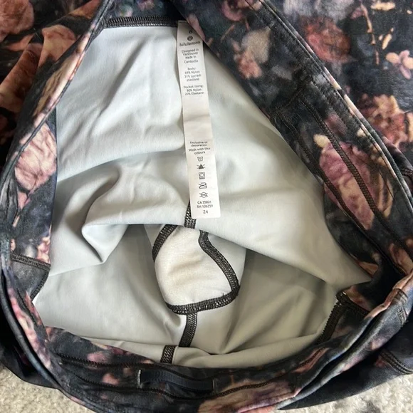 Lululemon Speed Up Tight Leggings Frosted Rose Multi Sz 6 - Picture 9 of 10